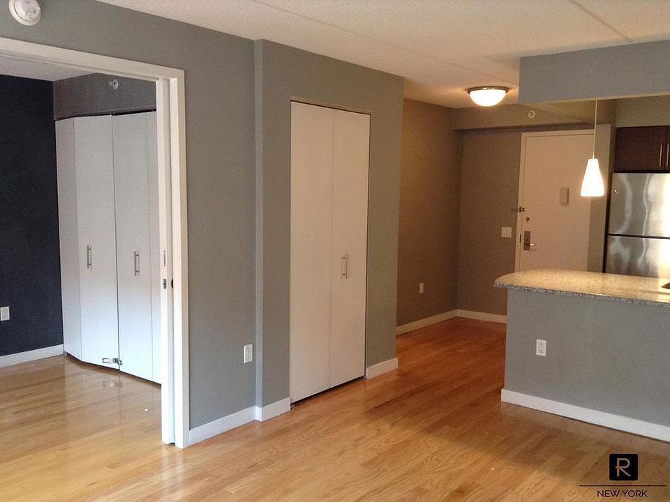 1st image of 555 W 23rd St APT S11a