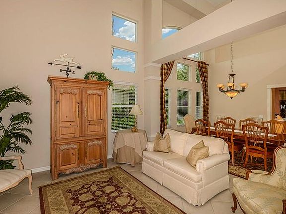 3rd image of 15318 Vireoglen Ln