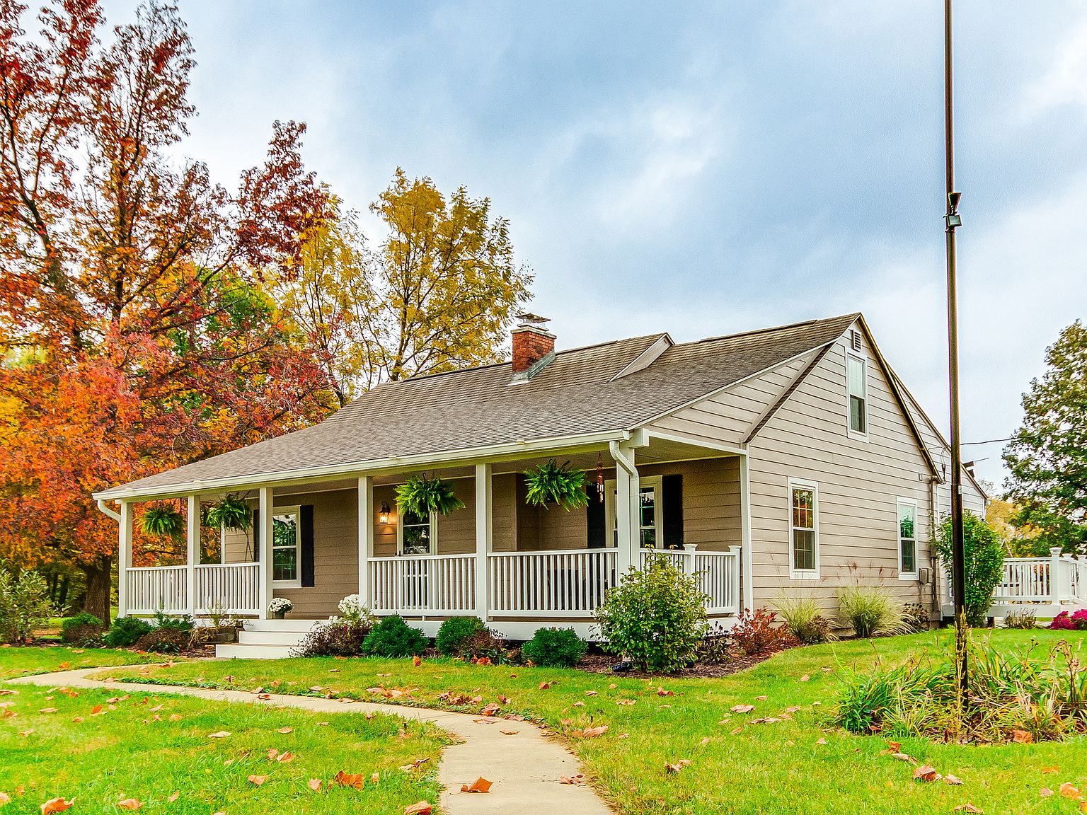 4821 Hathaway Dr, Coatesville, IN 46121 Zillow