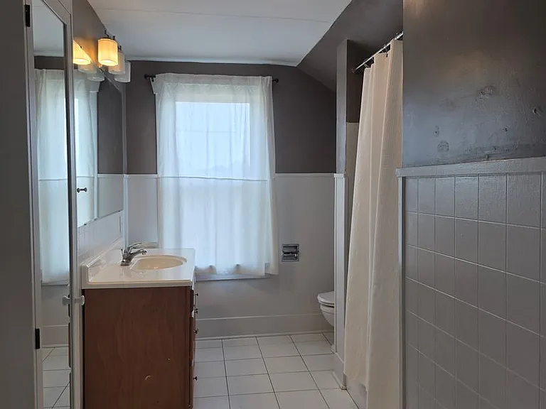481 SW Cascade Ave — Photo 17