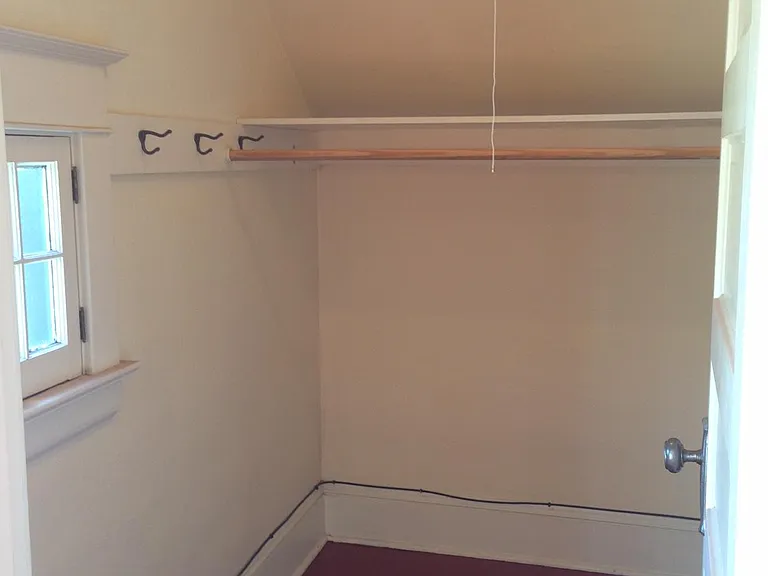 2nd Floor - South Bedroom Closet