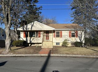 48 Burnett St, Melrose, MA 02176