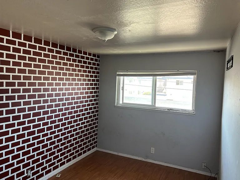 3184 Cadillac Dr #8 — Photo 4