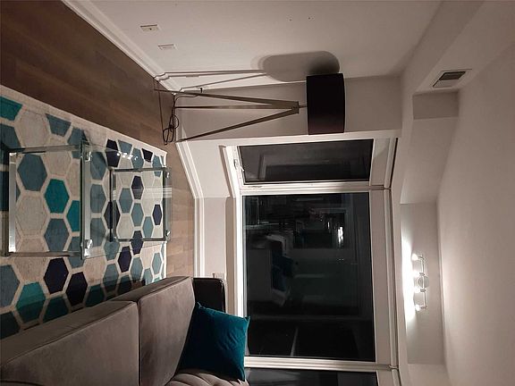 2nd image of 155 Yorkville Ave #905
