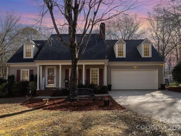 11918 Parks Farm Ln, Charlotte, NC 28277