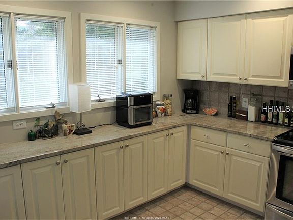 5th image of 107 Windward Village Dr #107