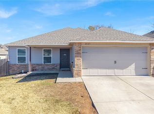 2021 S B Pl, Rogers, AR 72758