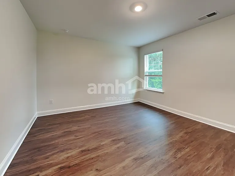 605 Rivermist Dr — Photo 15