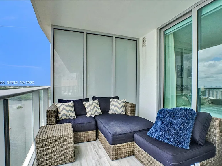 300 Sunny Isles Blvd #4-2104 — Photo 38