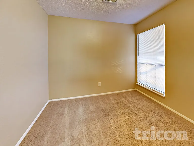 13526 Ryan Landing Dr — Photo 10