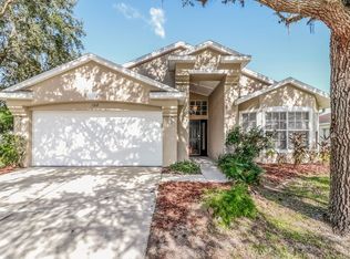 1312 Timber Trace Dr, Zephyrhills, FL 33543