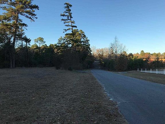 2nd image of 141 County Road 3960