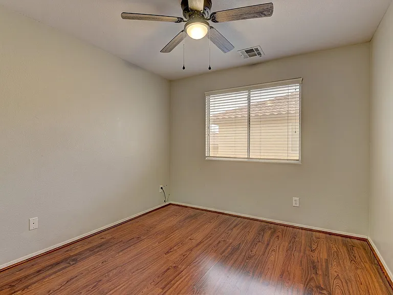 1052 Coronado Peak Ave — Photo 17