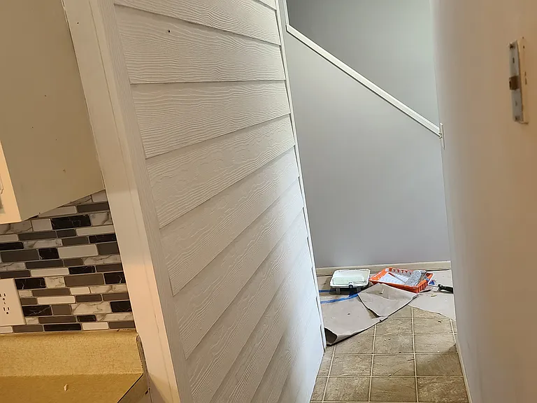 This photo is from when this unit was rented in 2021. This hallway will be closed off the add storage to the unit.