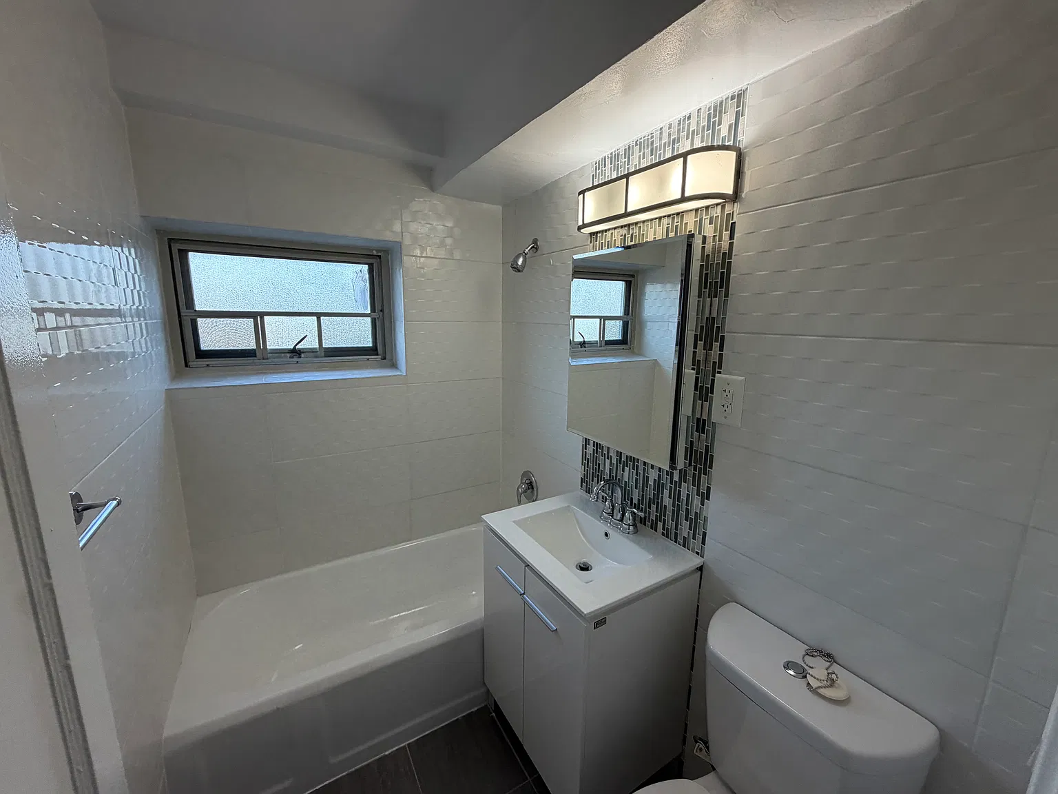1 bed, 750 sqft, $2,375 — Photo 4