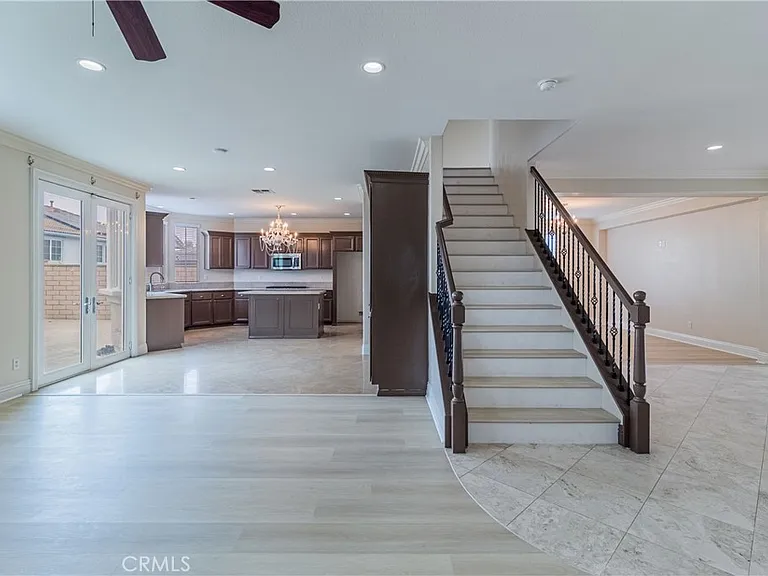 2272 Mary Clare St — Photo 11