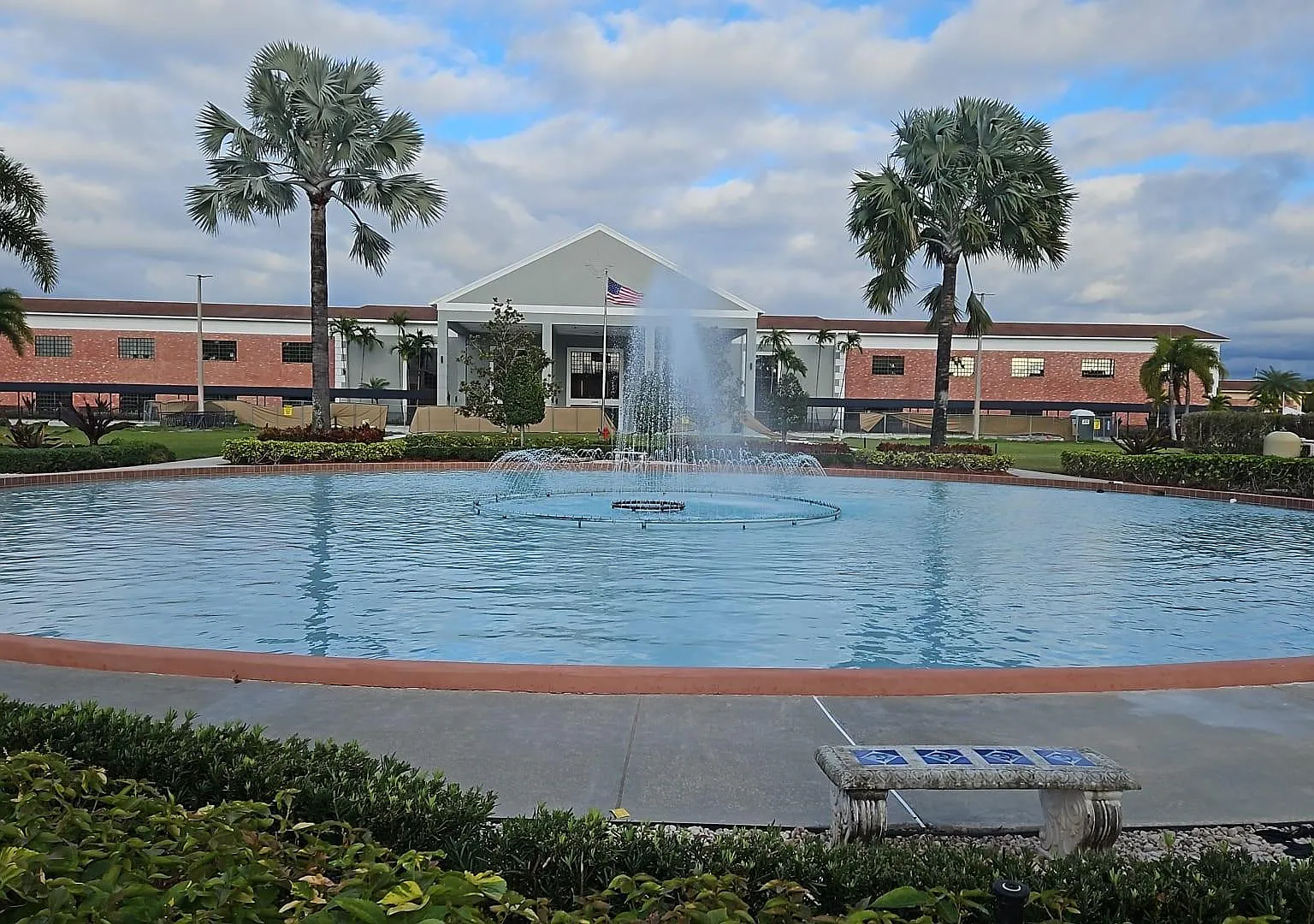 2 bed, 2.0 bath, 896 sqft, $1,750 — Photo 2