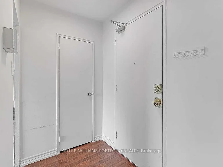 921 Midland Ave #704 — Photo 3