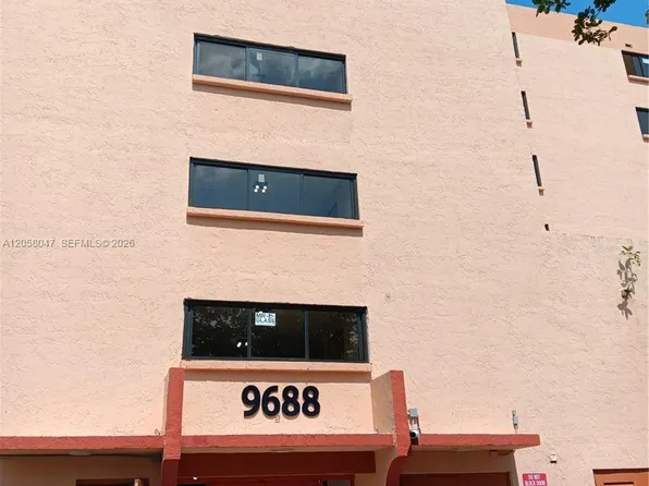 9688 Fontainebleau Blvd APT 502, Miami, FL 33172