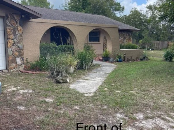 2045 E Steven St, Inverness, FL 34453