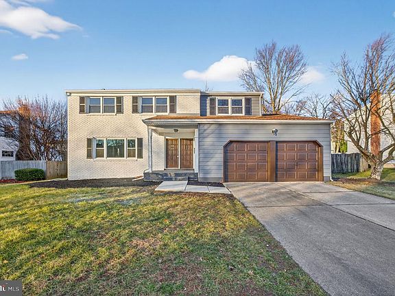 2nd image of 515 Balsam Rd