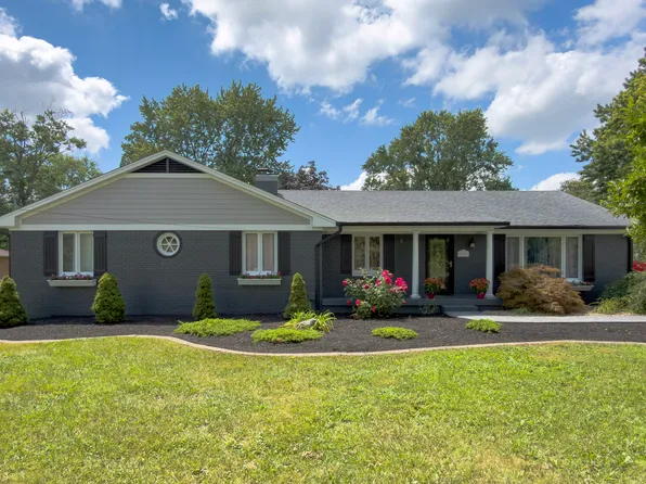 9805 E 10th St, Indianapolis, IN 46229