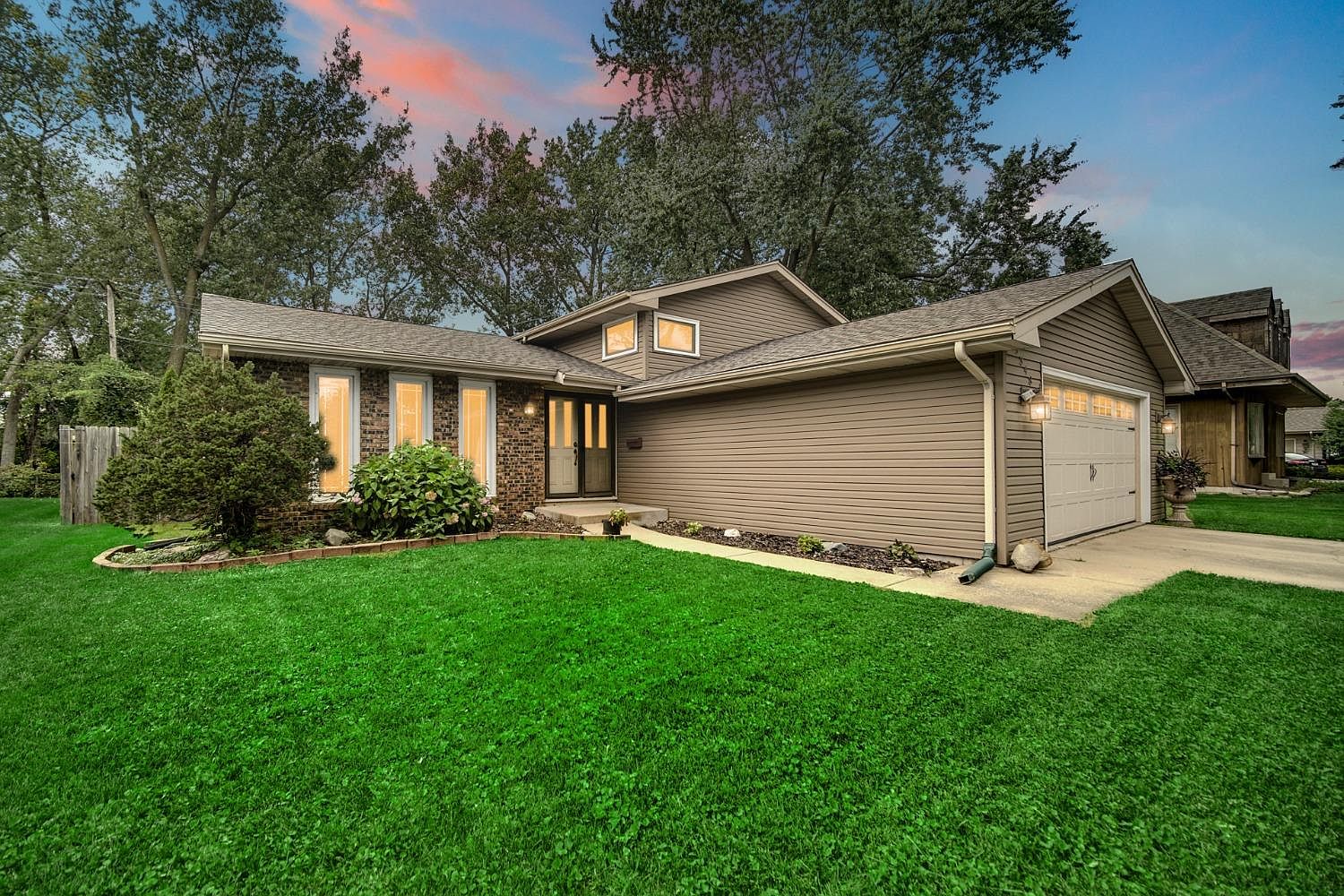 9348 Chestnut Ln, Munster, IN 46321 MLS 534506 Zillow