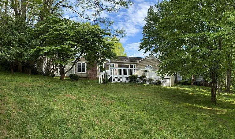 3613 Calyx Ct — Photo 37