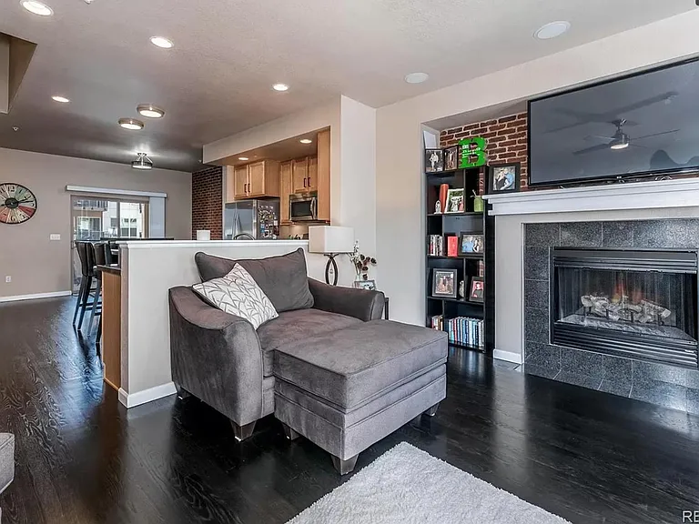 6997 W Virginia Ave — Photo 2