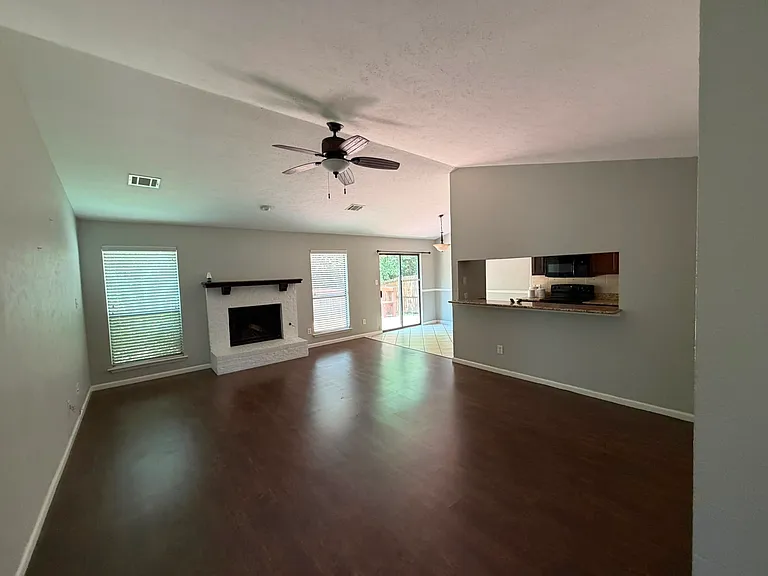 6311 Twinhill Dr — Photo 5