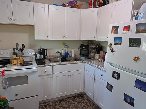 5th image of 8413 Marquette Ave NE