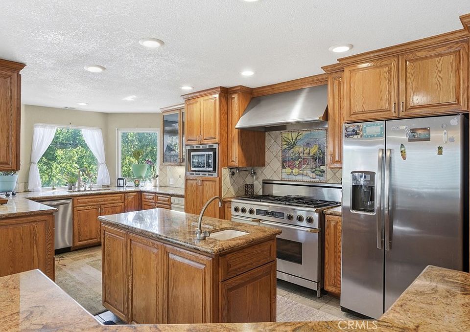 1st image of 4860 Nogales Ave