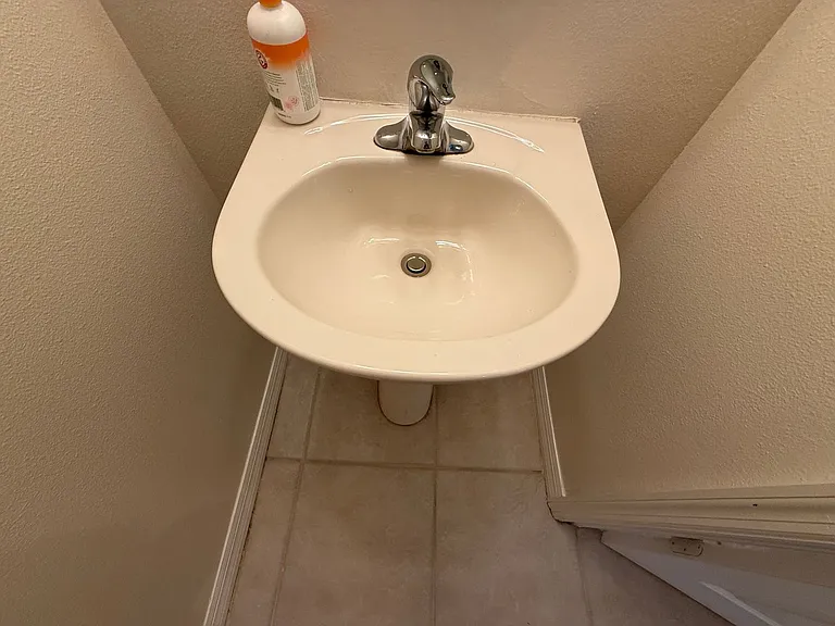 8511 Trail Wind Dr — Photo 10