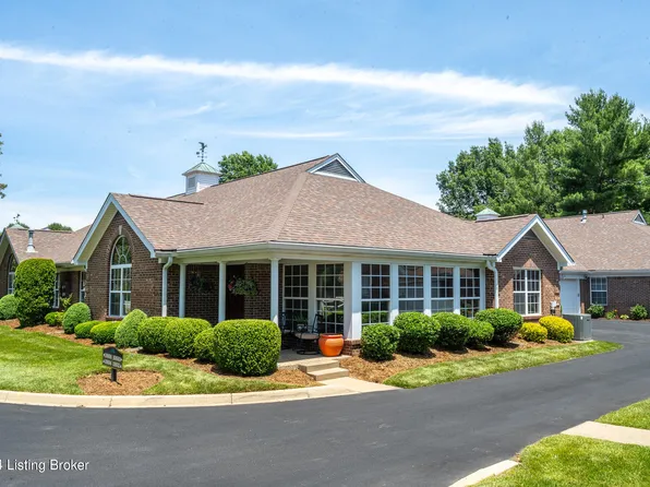 10606 Eagle Pines Ln, Louisville, KY 40223