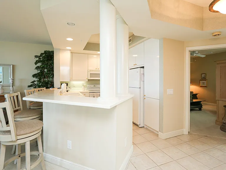 430 Cove Tower Dr #1202 — Photo 33