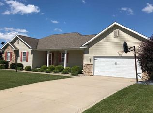4347 N Basswood Dr, Warsaw, IN 46582