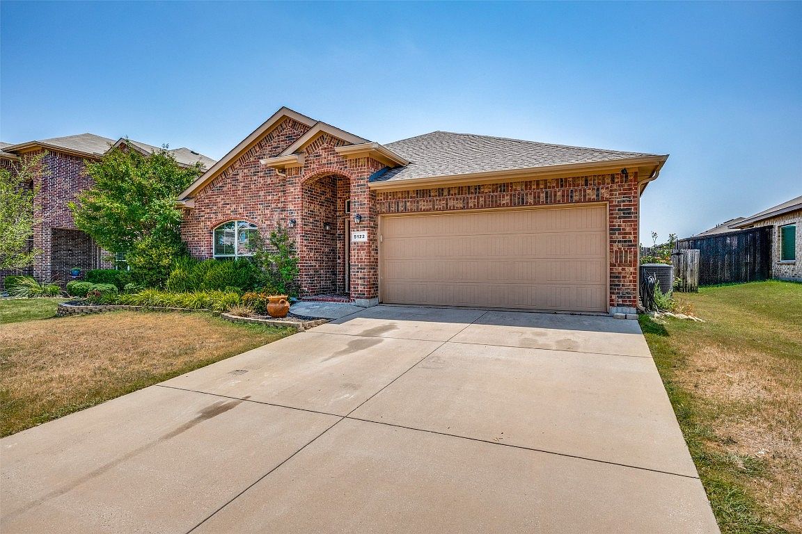 5122 Meadow Ln, Krum, TX 76249 Zillow