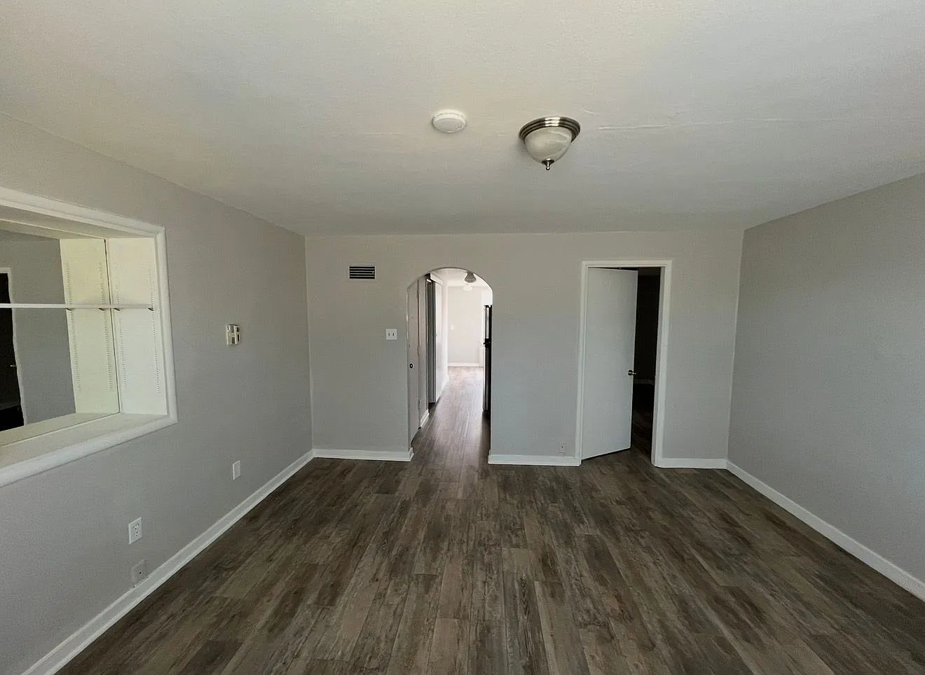 1 bed, 1.0 bath, $1,250 — Photo 1