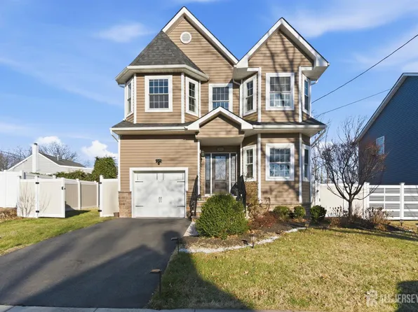 40 Bensonhurst Ave, Fords, NJ 08863