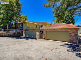 22897 Valley View Dr, Hayward, CA 94541