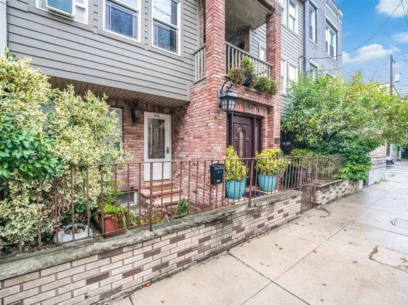 372 5th Street image 30 of 30