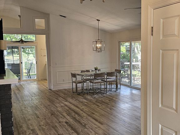 5th image of 15147 Celebrar St