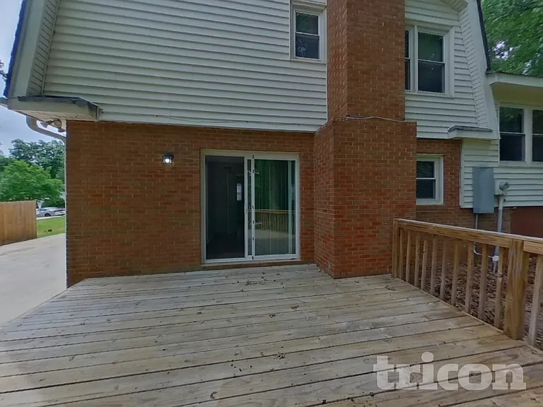 6010 Sullins Rd — Photo 16