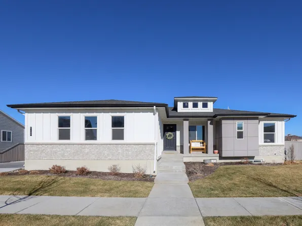 700 W 50 N, Hyrum, UT 84319