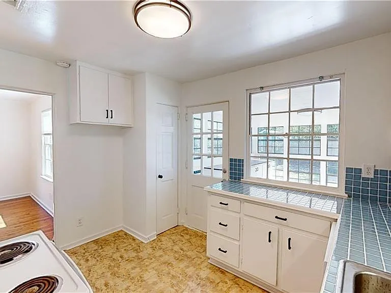 15 Princess Anne Rd — Photo 15