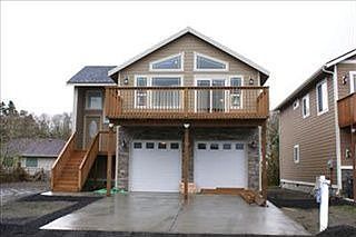 3rd image of 367 Olympic View Ave NE