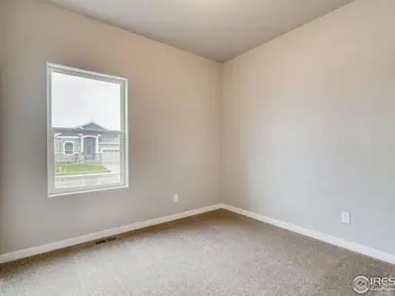 1296 Coffman Dr — Photo 26