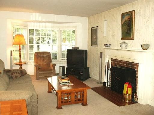 2nd image of 5901 W Carol Ave