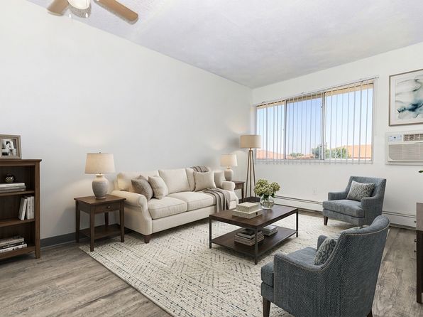 2025 Jerry Murphy Rd APT 302