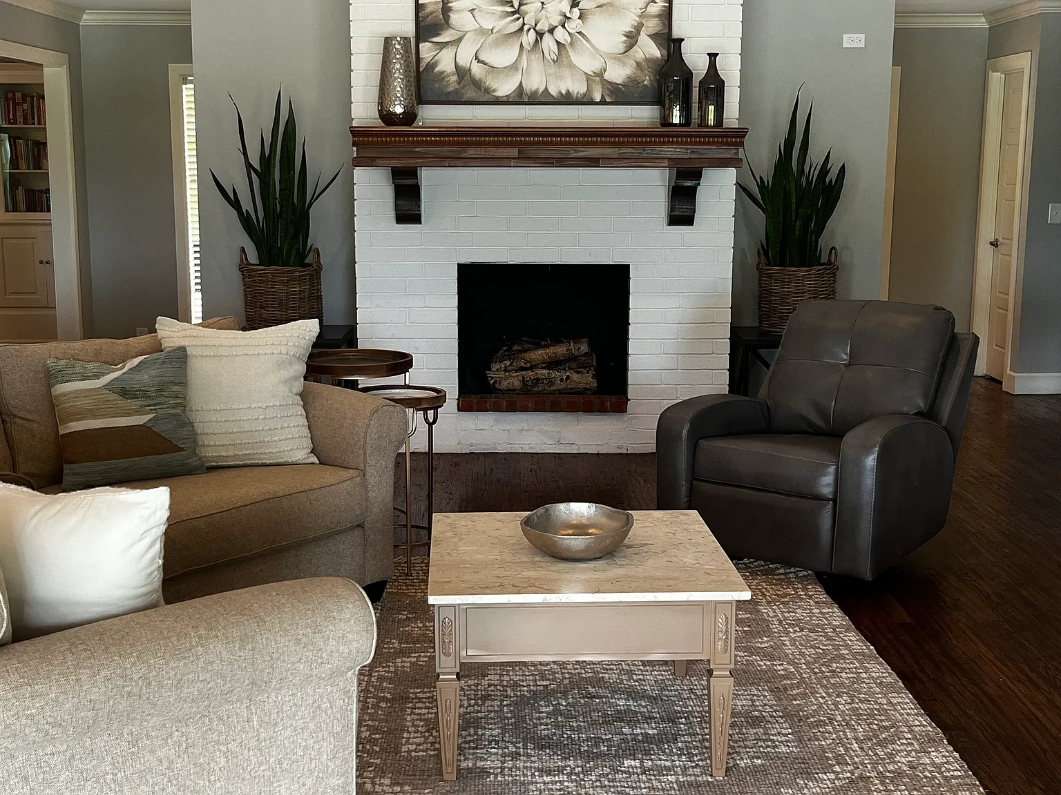 523 Fairway Dr — Photo 4